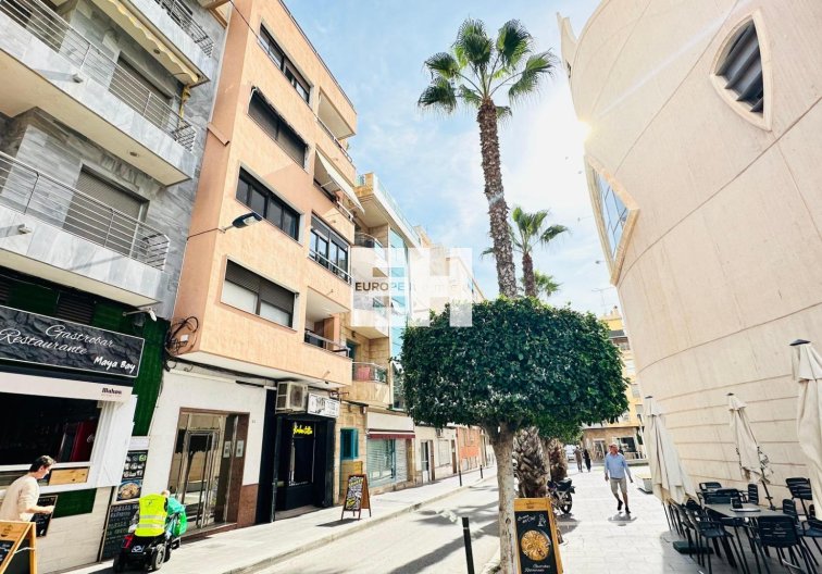 Revente - Appartement - Torrevieja - Centro