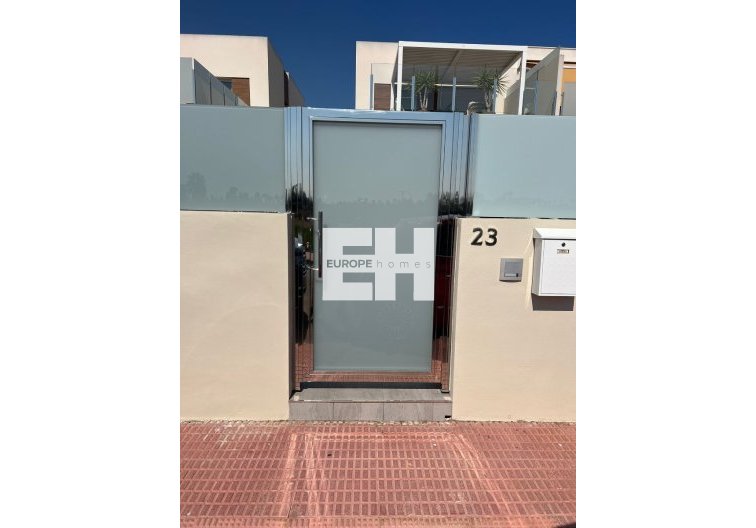 Revente - villa - Daya Vieja - Costa Blanca