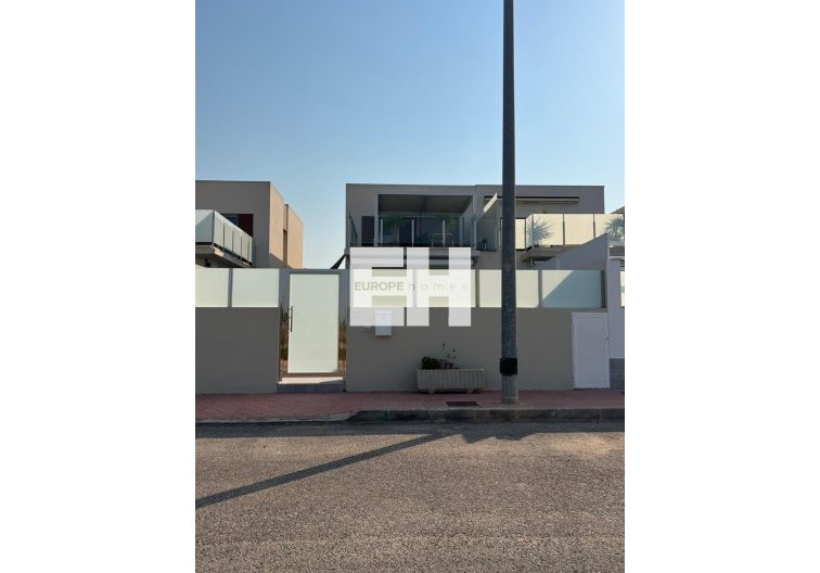 Revente - villa - Daya Vieja - Costa Blanca