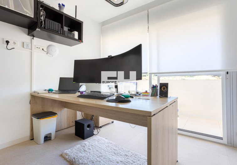 Segunda mano - Apartment Penthouse - Torrevieja - Los Balcones 