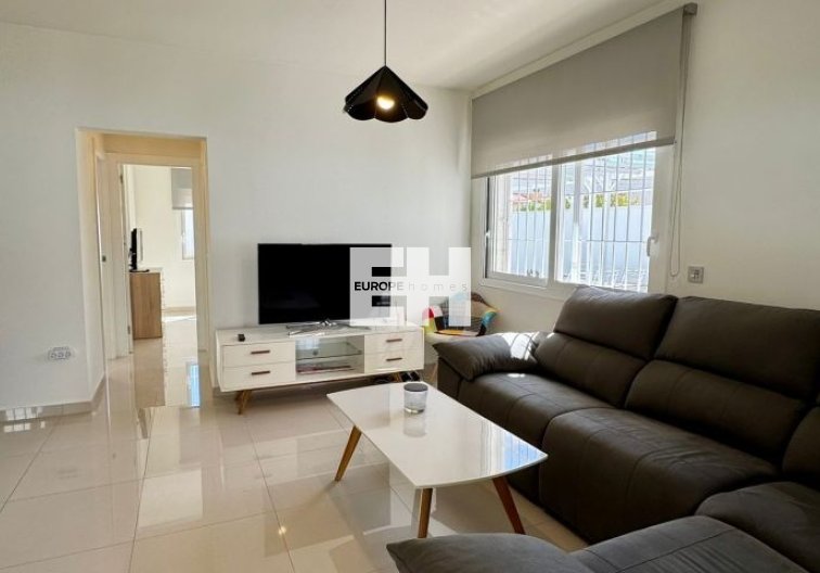 Segunda mano - villa - Torrevieja - Costa Blanca