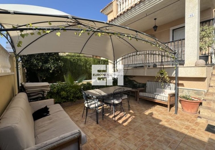 Segunda mano - villa - Orihuela Costa - Costa Blanca