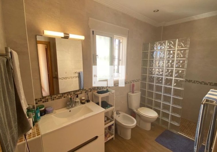 Segunda mano - villa - Orihuela Costa - Costa Blanca