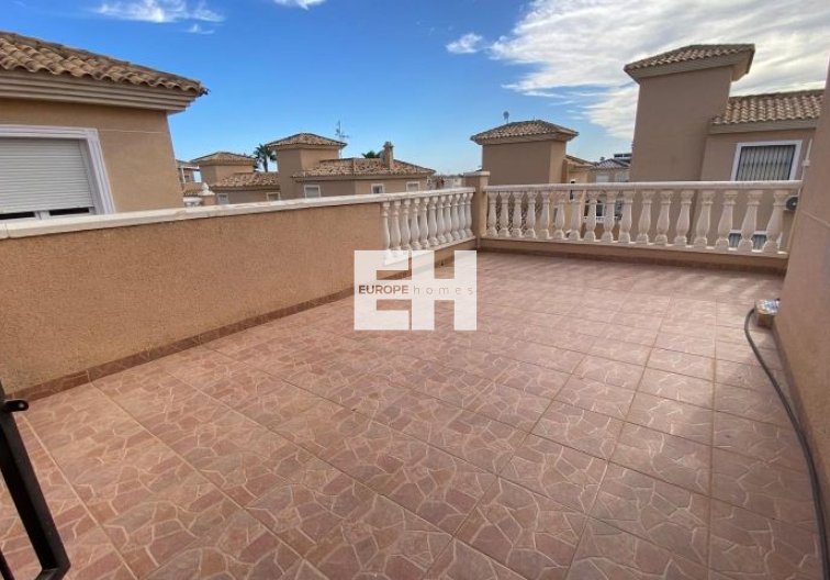 Segunda mano - villa - Orihuela Costa - Costa Blanca