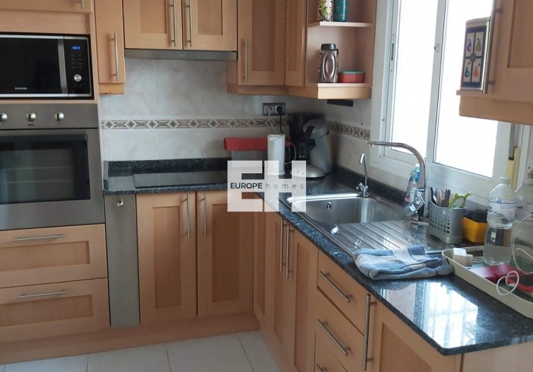 Segunda mano - villa - Benimar - Costa Blanca