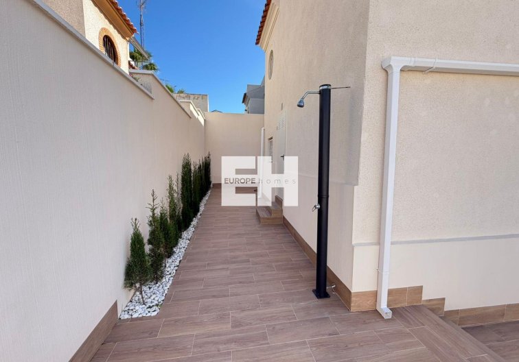 Segunda mano - Semi Detached - Torrevieja - Cabo Cervera