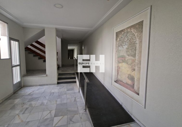 Wiederverkauf - Wohnung - Torrevieja - Acequion