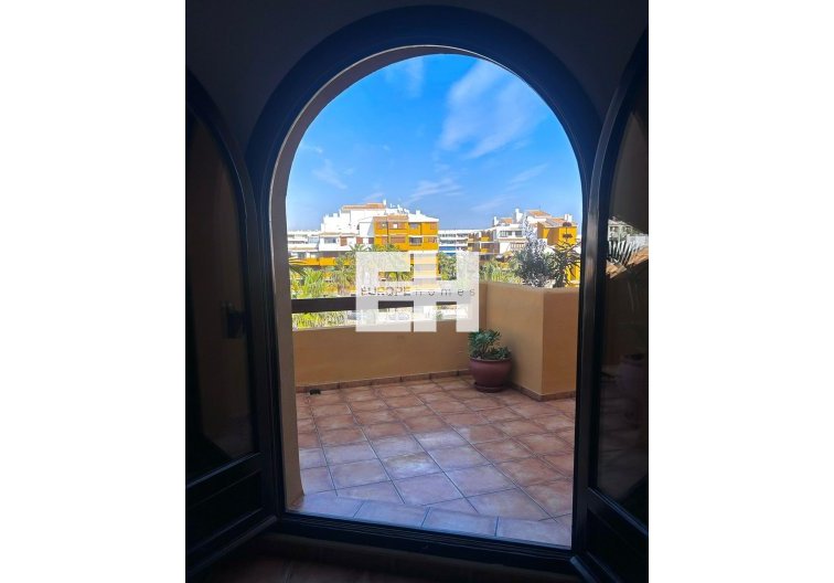 Segunda mano - Apartamento  - Torrevieja - Punta Prima