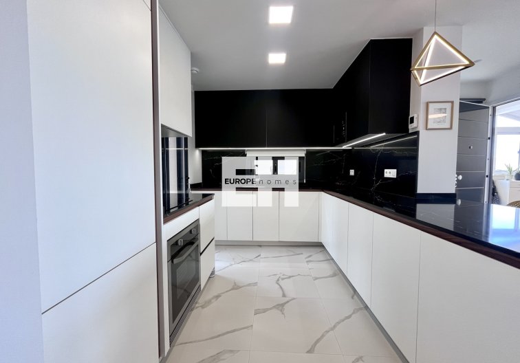 Segunda mano - Apartamento  - San Miguel de Salinas - Inland