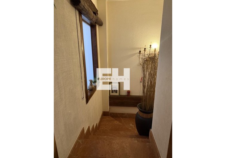 Herverkoop - town house - Torrevieja