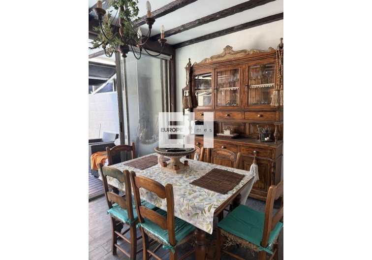 Herverkoop - town house - Torrevieja