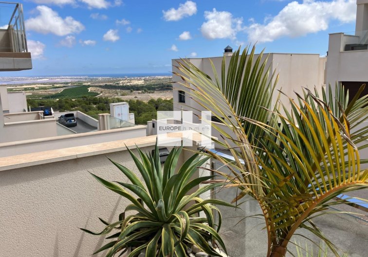 Segunda mano - Bungalow - San Miguel de Salinas - Las Colinas