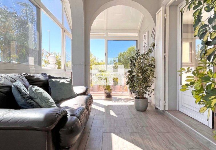 Revente - villa - Orihuela Costa - Costa Blanca