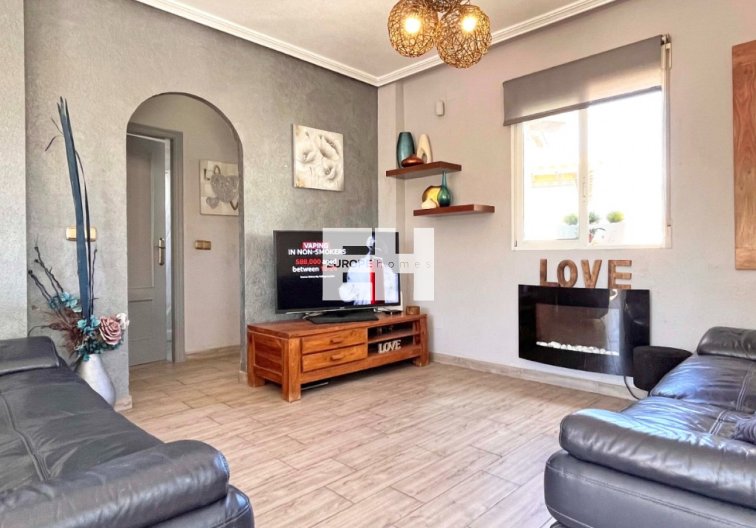 Revente - villa - Orihuela Costa - Costa Blanca