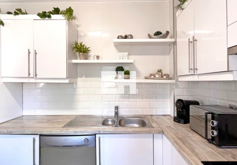 Revente - villa - Orihuela Costa - Costa Blanca