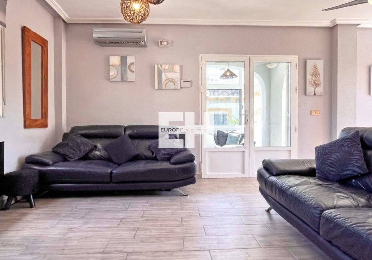 Revente - villa - Orihuela Costa - Costa Blanca