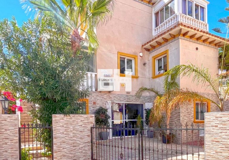 Revente - villa - Orihuela Costa - Costa Blanca