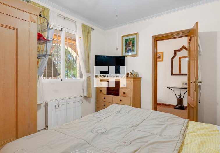 Segunda mano - villa - Jacarilla - Inland