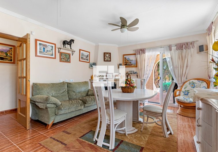 Segunda mano - villa - Jacarilla - Inland