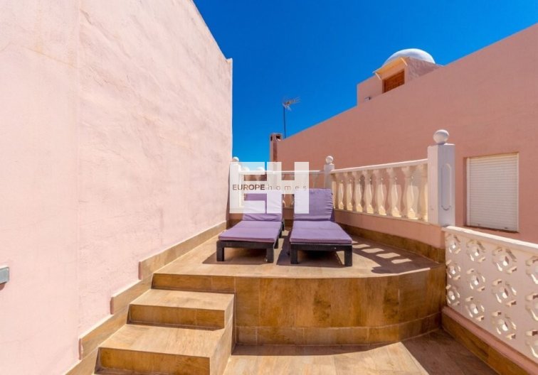 Segunda mano - town house - Torrevieja - Los Frutales/ La Rosaleda