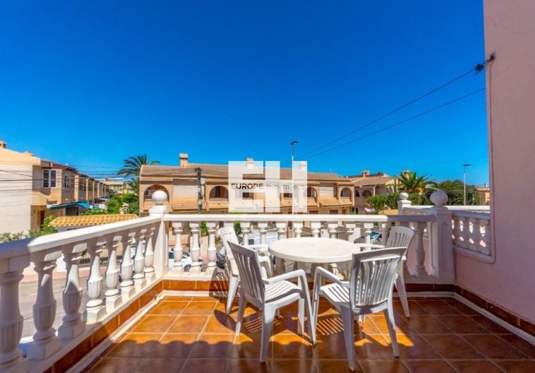 Segunda mano - town house - Torrevieja - Los Frutales/ La Rosaleda