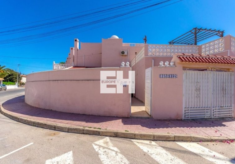 Segunda mano - town house - Torrevieja - Los Frutales/ La Rosaleda