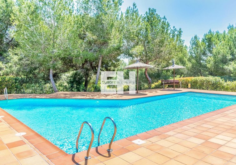 Segunda mano - villa - Orihuela - Las Colinas Golf