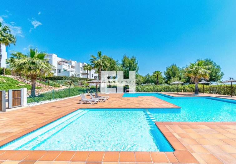 Segunda mano - villa - Orihuela - Las Colinas Golf