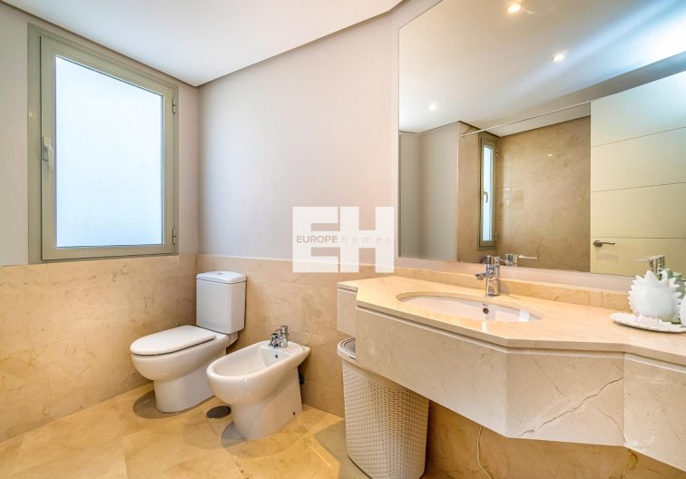 Segunda mano - villa - Orihuela - Las Colinas Golf