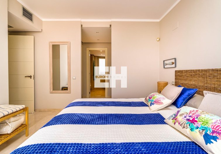 Segunda mano - villa - Orihuela - Las Colinas Golf