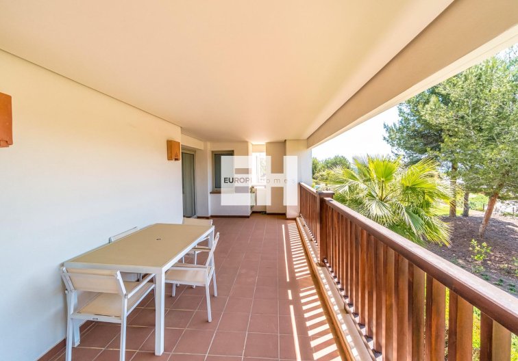 Segunda mano - villa - Orihuela - Las Colinas Golf