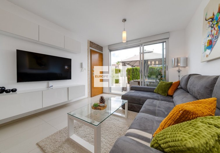 Segunda mano - town house - Torrevieja - Sector 25