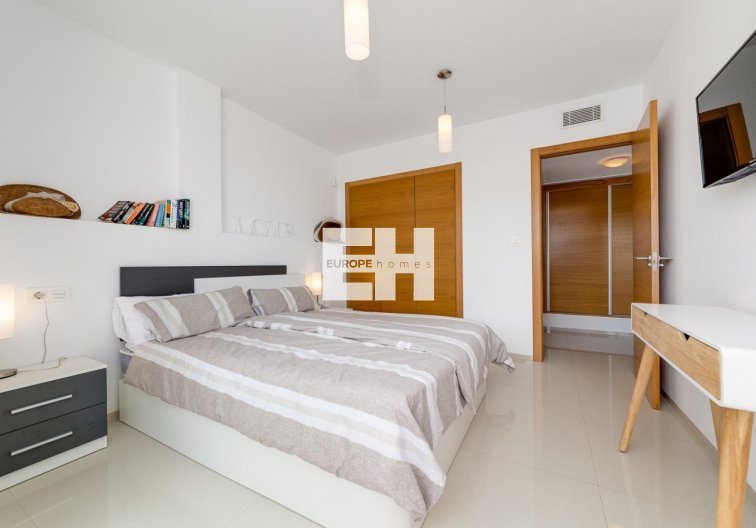 Segunda mano - town house - Torrevieja - Sector 25