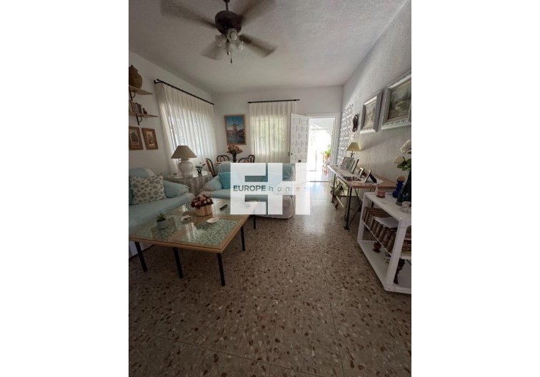 Segunda mano - villa - Albatera - Partida Lomas