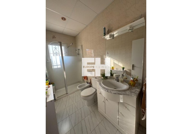 Segunda mano - villa - Albatera - Partida Lomas