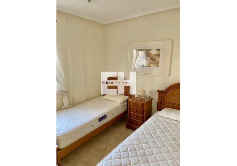 Revente - Semi Detached - Villamartin