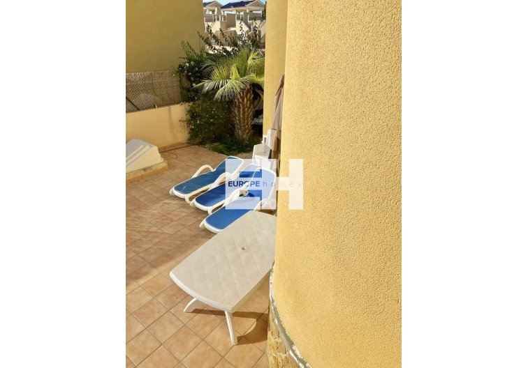 Revente - Semi Detached - Villamartin