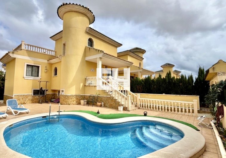 Revente - Semi Detached - Villamartin