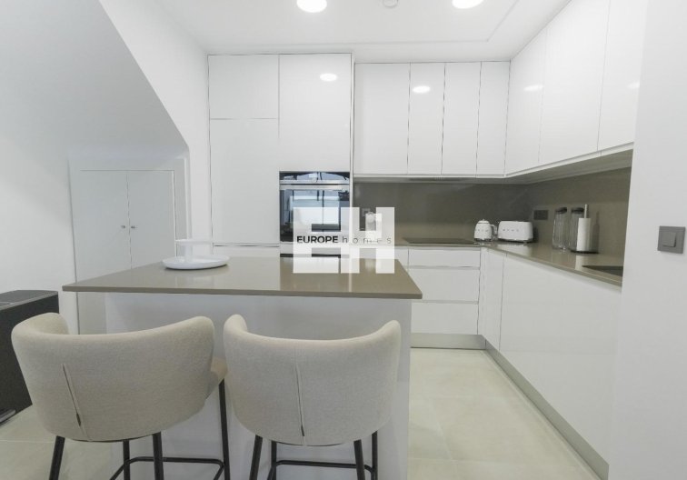 Herverkoop - villa - Dolores