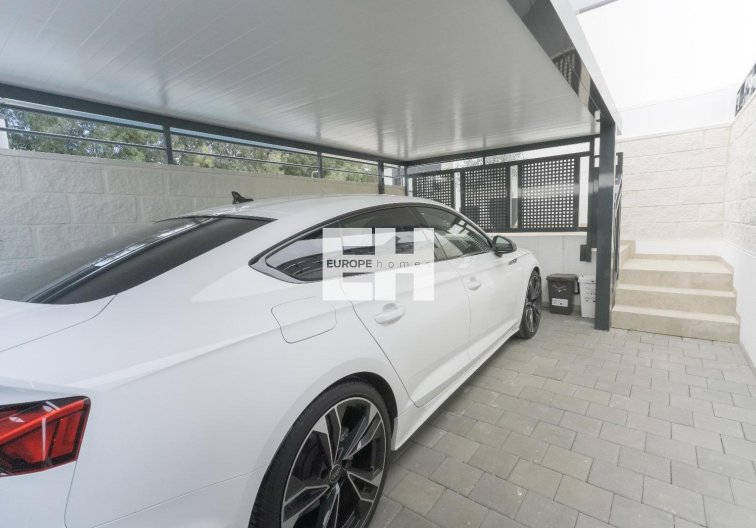 Herverkoop - villa - Dolores