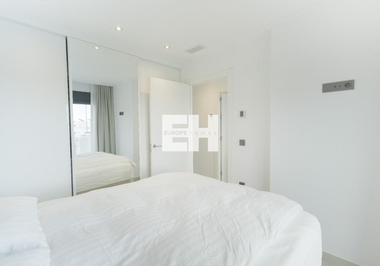 Herverkoop - villa - Dolores