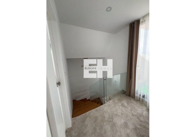 Segunda mano - villa - Benijofar