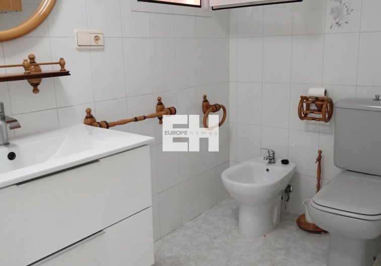 Segunda mano - Apartamento  - Torrevieja - PLAYA LOS LOCOS