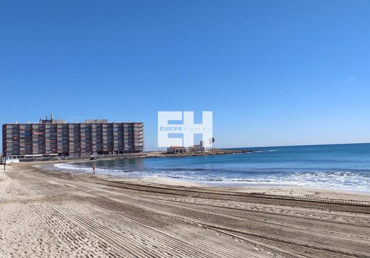 Segunda mano - Apartamento  - Torrevieja - PLAYA LOS LOCOS