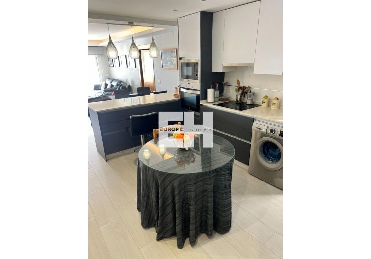 Segunda mano - Apartamento  - Torrevieja - Playa del Cura