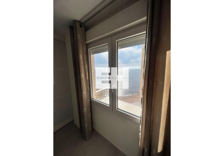 Segunda mano - Apartamento  - Torrevieja - Playa del Cura