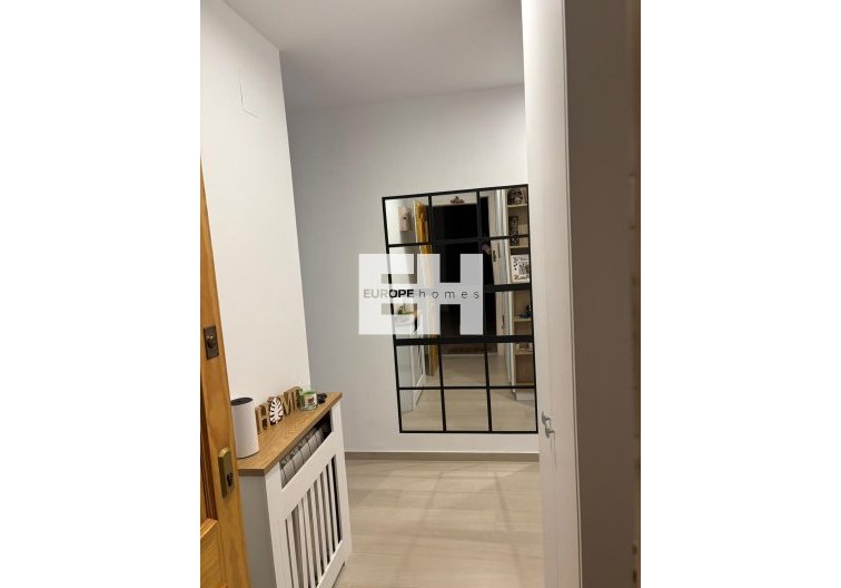Segunda mano - Apartamento  - Torrevieja - Centro