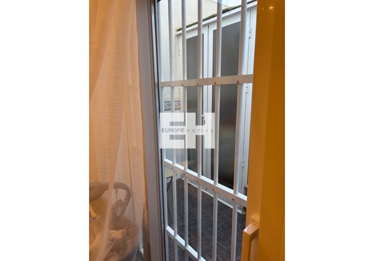 Segunda mano - Apartamento  - Torrevieja - Centro