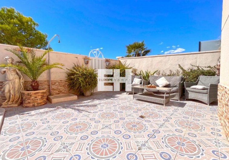 Revente - villa - La Zenia - Costa Blanca
