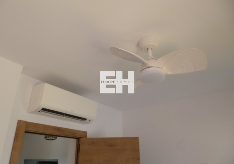 Segunda mano - villa - Pilar de la Horadada - Costa Blanca